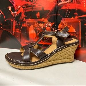 B.O.C Brown Leather Open Toe Straps Wedges Size 7